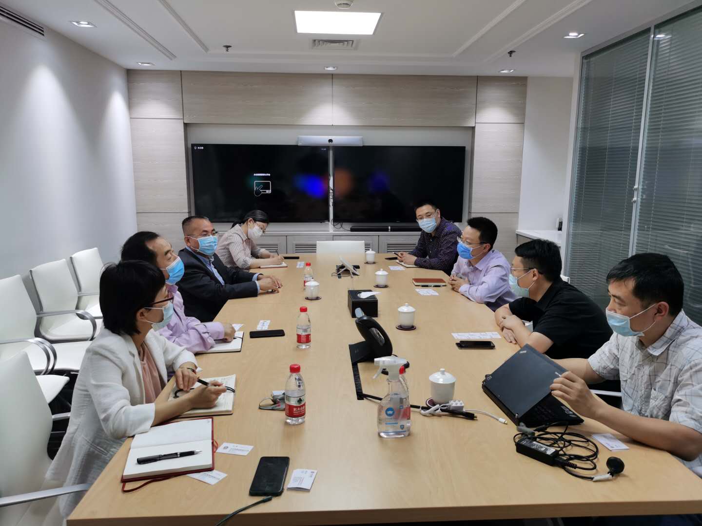 五礦發(fā)展·五礦貿(mào)易團隊到訪中信金屬交流