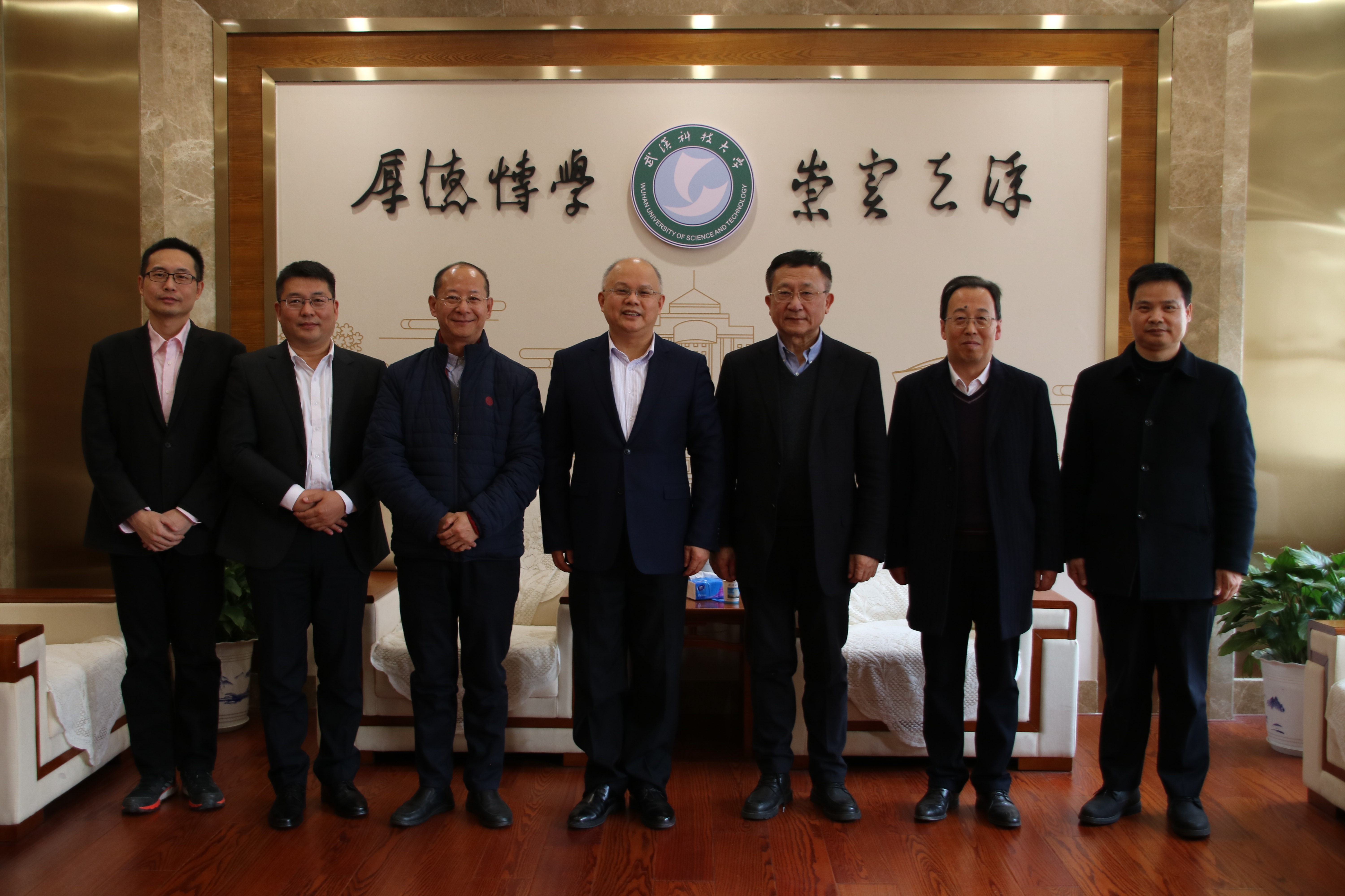 2023年度“中信-CBMM付俊巖鈮鋼研究生獎(jiǎng)學(xué)金”頒獎(jiǎng)儀式暨武科大鈮鋼獎(jiǎng)學(xué)金設(shè)立十周年學(xué)術(shù)報(bào)告會(huì)成功舉行